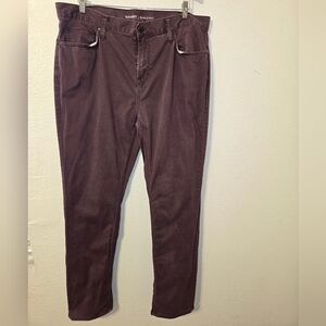 Old Navy Men's Chinos in Dark Burgundy